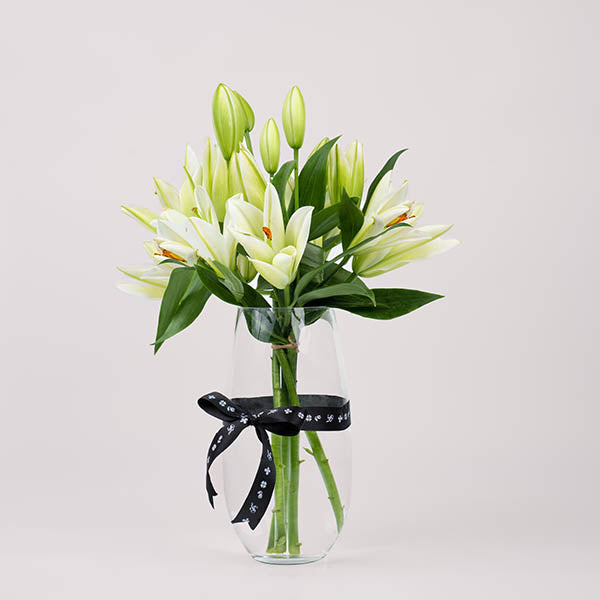 Букет из Лилия и 51 красной эквадорской розы